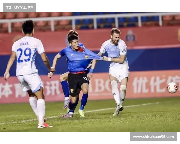 加拿大超级联赛：大连鲲城主场四连胜，1-0击败佛山南狮